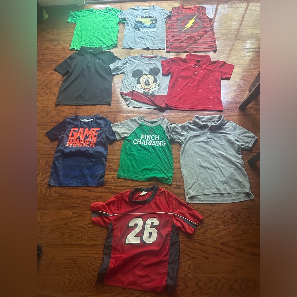 Boys Carter's Red Number 26 Athletic Tee with Gray Side Panels 10pcs Size 4-6